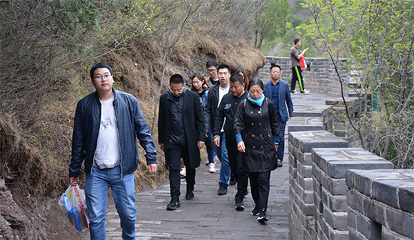 Some members climbing Simatai Great Wall